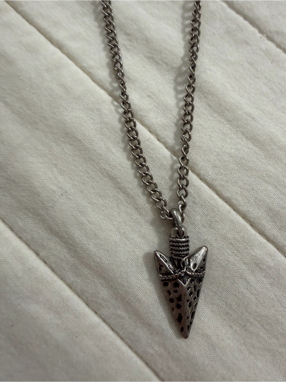 Silver Arrowhead Pendant Necklace - Men's Accessory